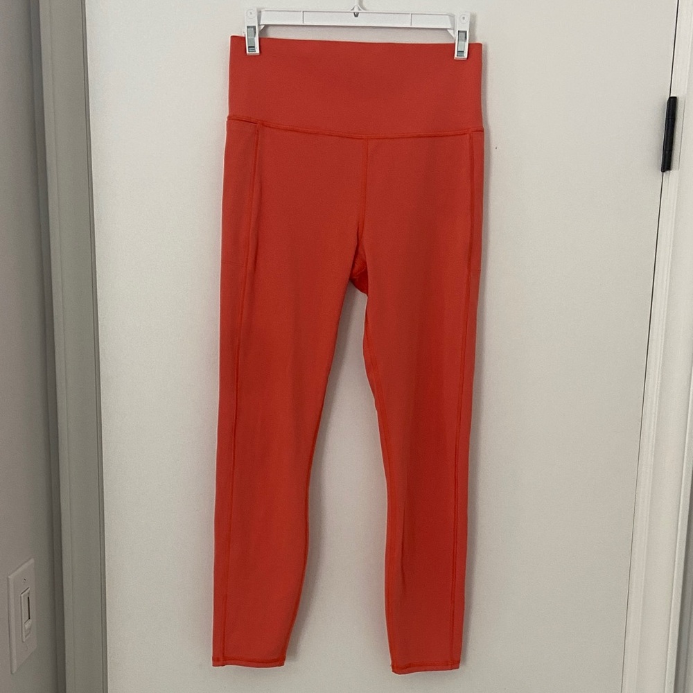 NOT FOR SALE vuori Studio Pocket Legging Grapefruit - Picture 4 of 16